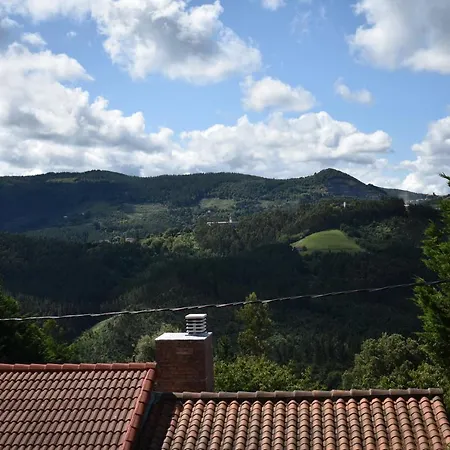 Апартаменты Urdaibai *
